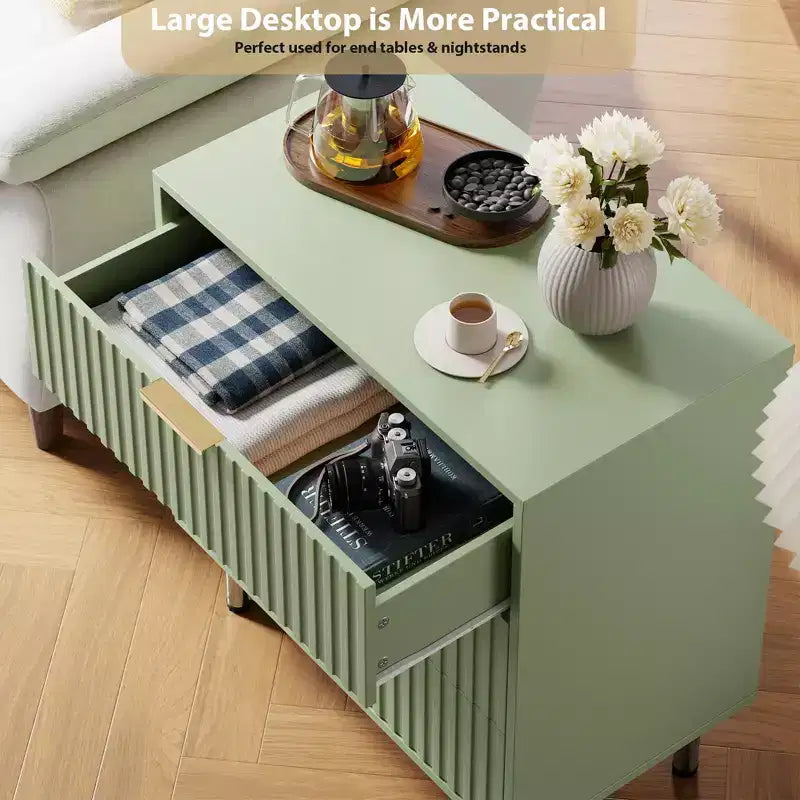 Commode à 3 tiroirs cannelés Zstar de 54,8 cm de haut pour chambre à coucher, tiroirs profonds