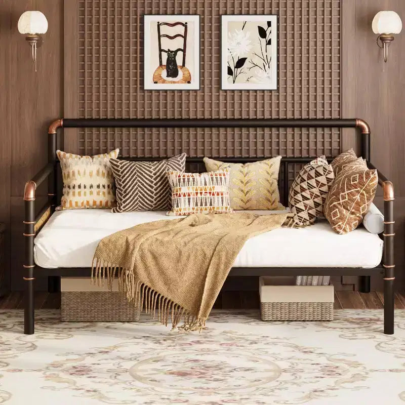 Cadre de lit de repos en métal, taille double, cadre de lit double en métal robuste, lit de repos pour salon, chambre, chambre d'amis