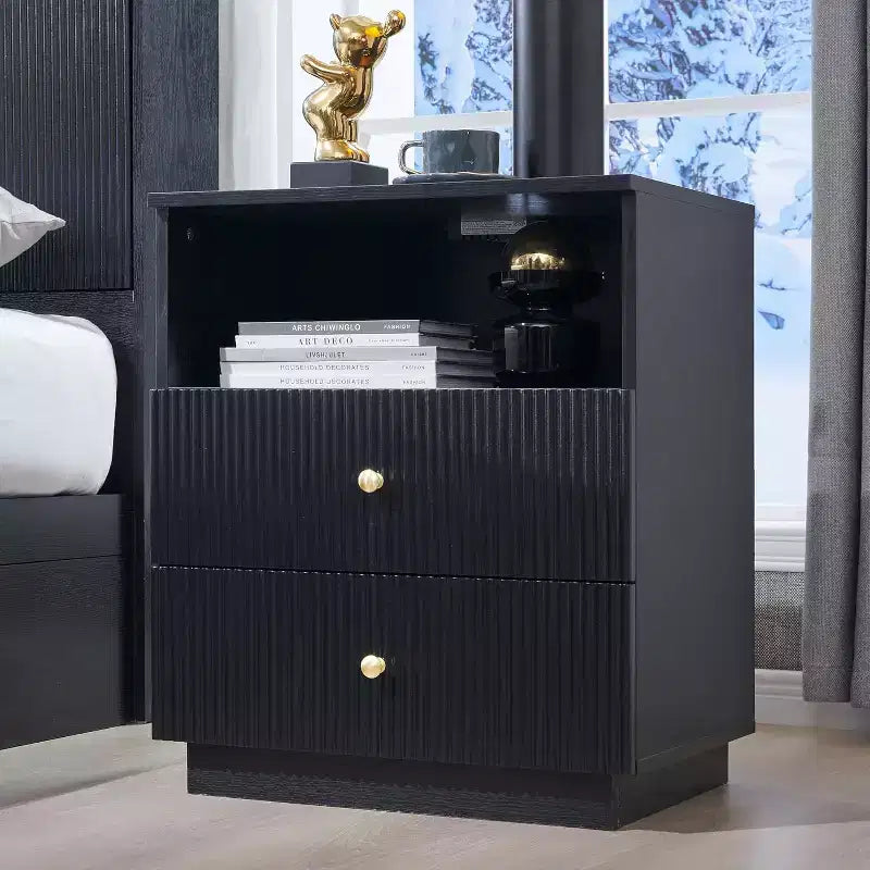 SinCiDo Nightstand w/Charging Station, 21.65 Modern Fluted Bedside Table w/2 Storage Drawers & Open Shelf, Wood End Table for Bedroom