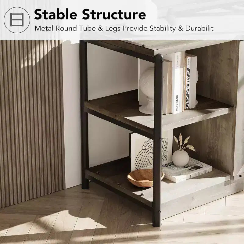 Meuble TV de ferme industriel 63" pour téléviseurs jusqu'à 75", capacité de charge 500 lb, console média avec portes grillagées doubles, meuble de rangement pour salon