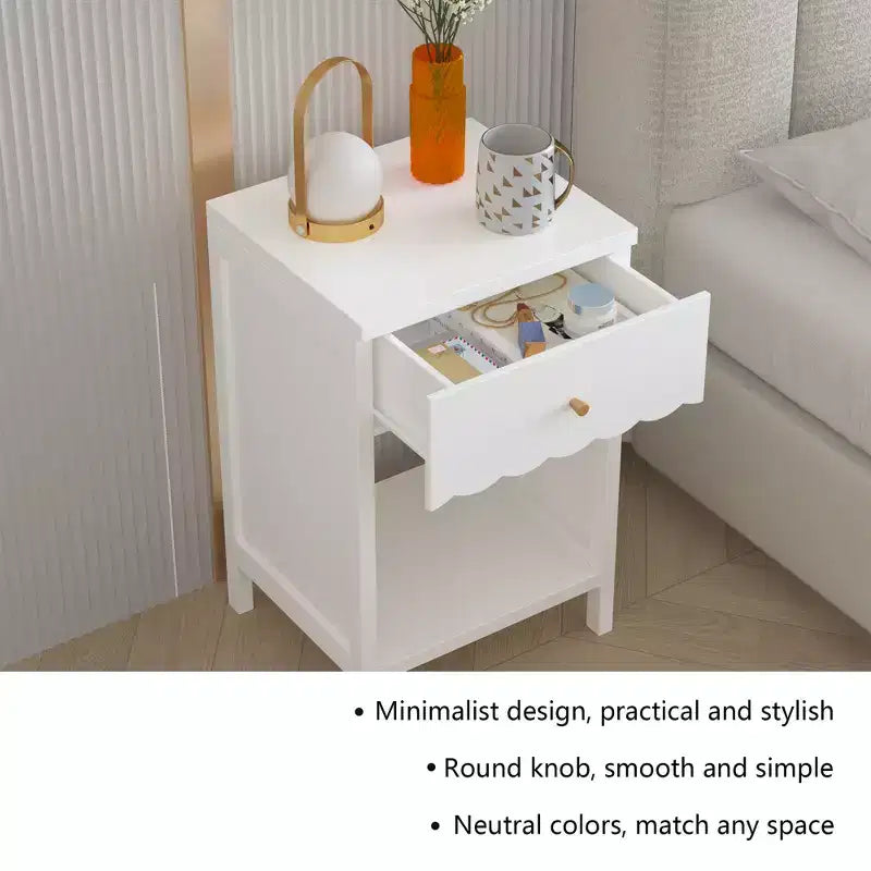 Table de chevet moderne blanche avec tiroir et étagère ouverte, Table de chevet à bord festonné pour chambre à coucher