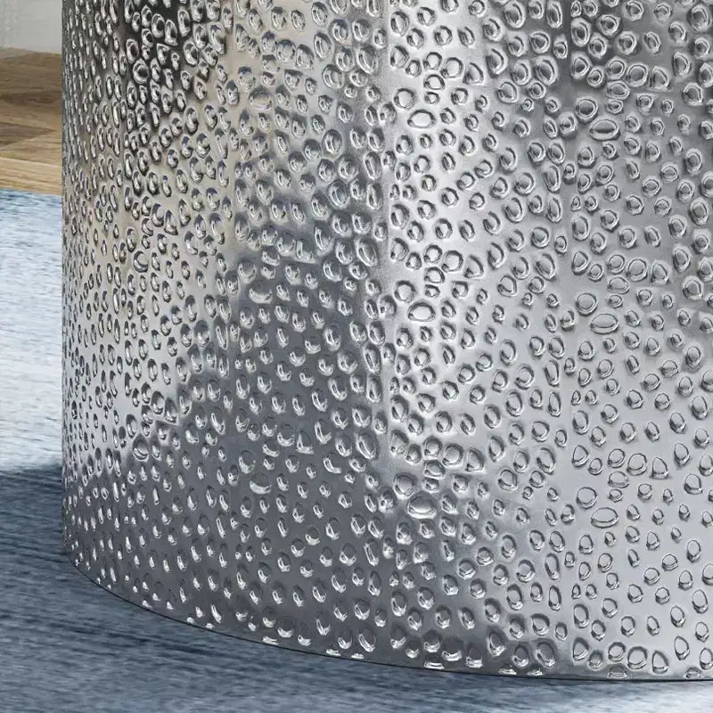 Table d'appoint cylindrique en fer martelé Elsmere de GDFStudio (lot de 2)