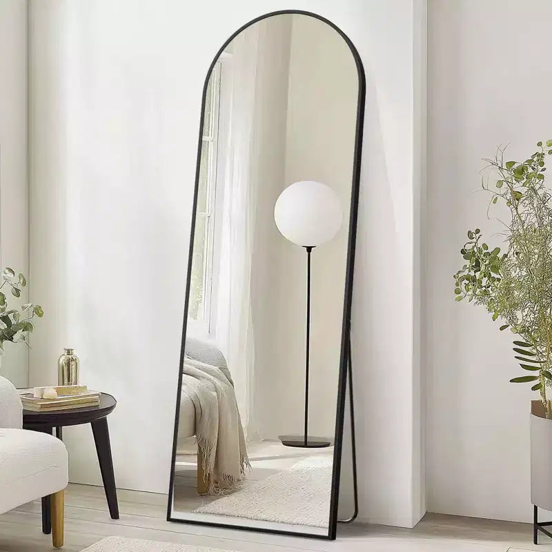 Miroir arqué pleine longueur de 71x26 pouces - Miroir sur pied, à suspendre ou mural pleine longueur