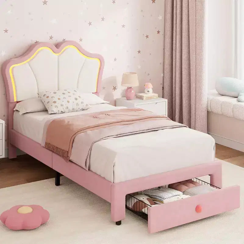 Cadre de lit double avec rangement. Cadre rembourré avec tête de lit. Velours. Convient aux enfants et aux filles. Sommier à lattes en bois. Rose.