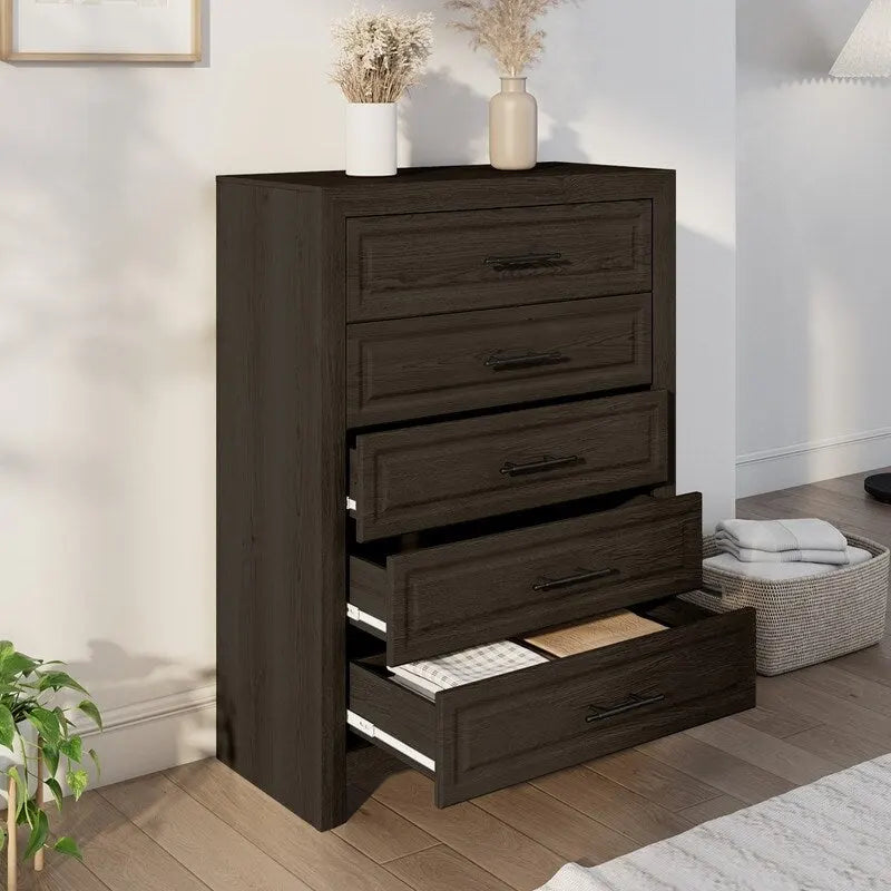 Elegant MDF 5-Drawer Dresser with Wood-Like Finish