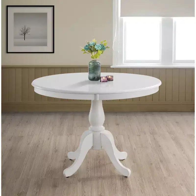 Carolina Living 42 Salem Round Pedestal Dining Table