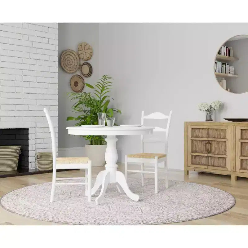 Carolina Living 42 Salem Round Pedestal Dining Table
