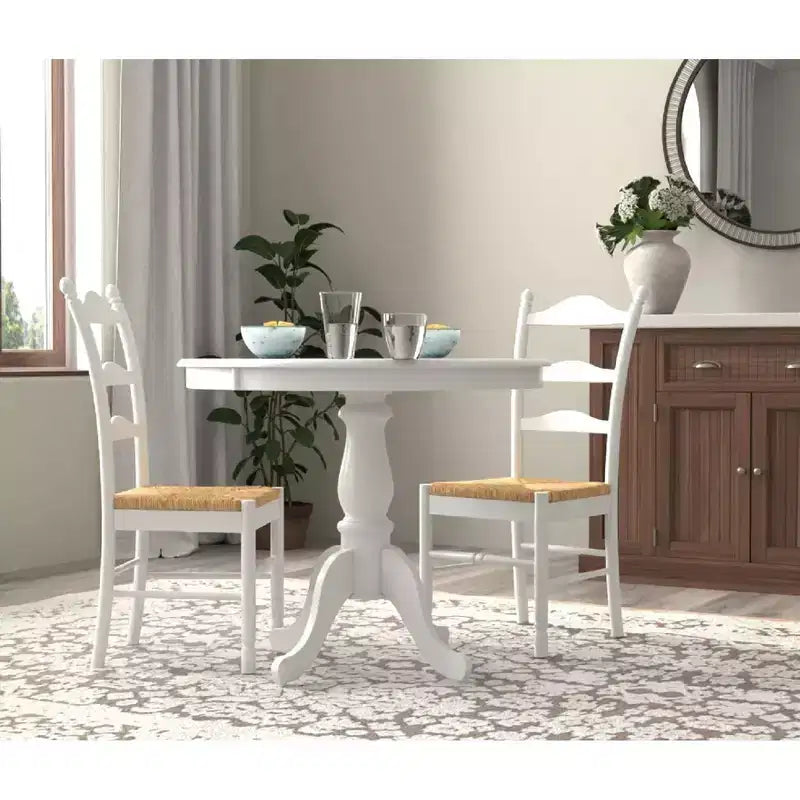 Carolina Living 42 Salem Round Pedestal Dining Table