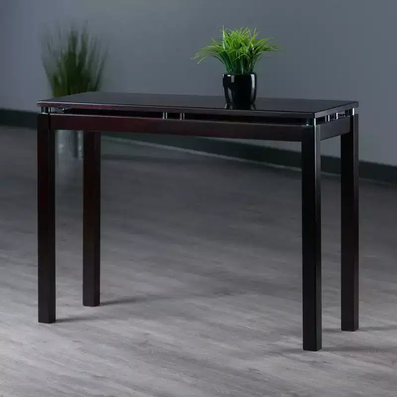 Console en expresso foncé avec des accents métalliques