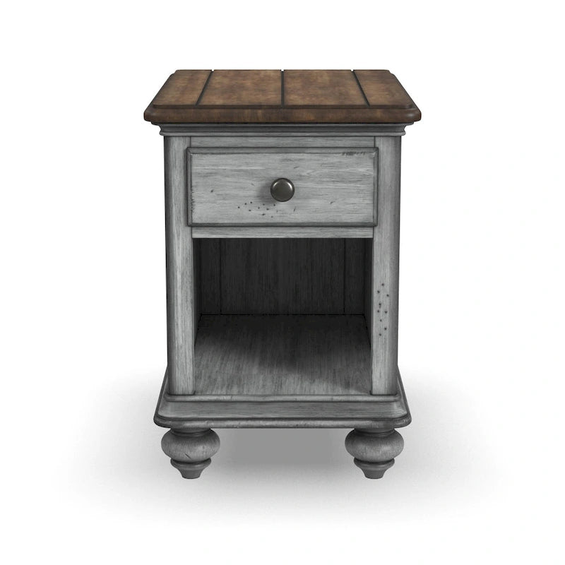 Table d'appoint Plymouth marron en bois par Flexsteel - 16 x 23 x 23
