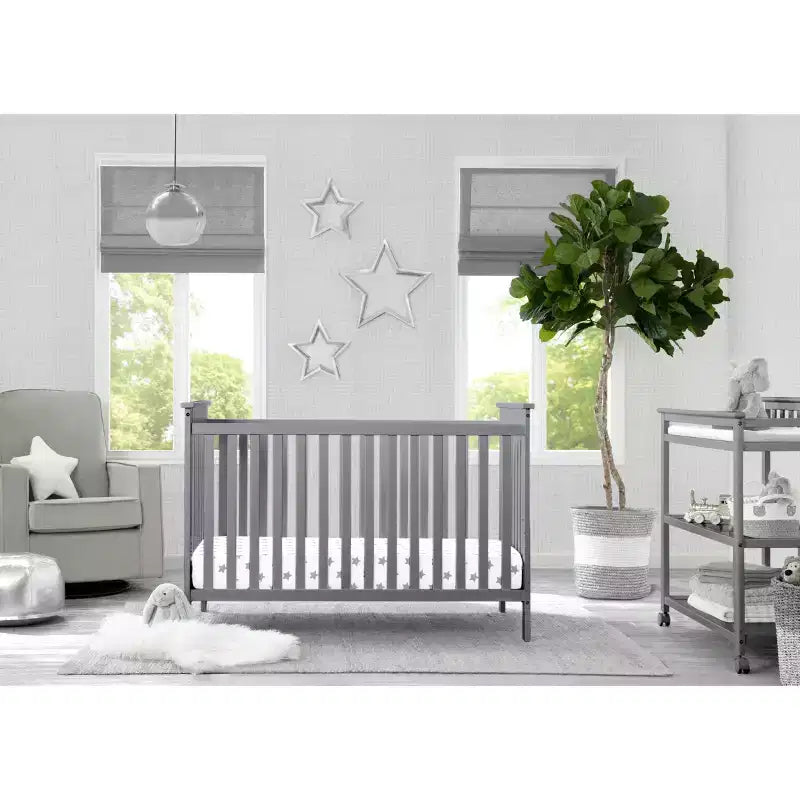 Lit de bébé convertible 3-en-1 Adley de Delta Children