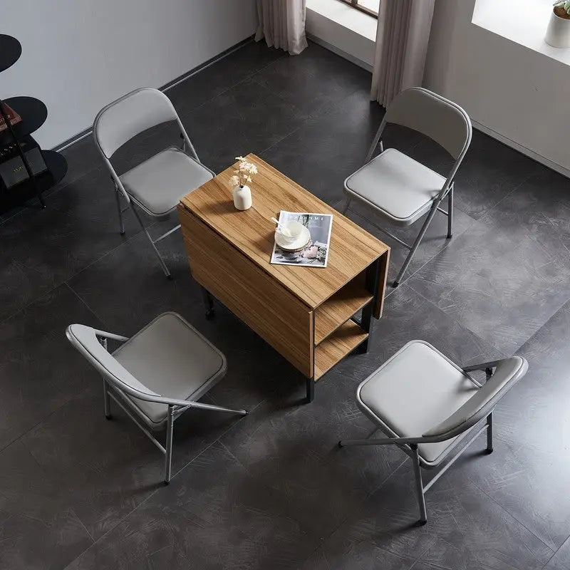 Chaises pliantes élégantes en fer et PVC pour conventions et expositions Blanches