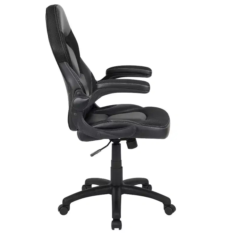 Chaise de jeu à dossier haut BlackArc en similicuir, siège pivotant réglable en hauteur et accoudoirs rembourrés relevables