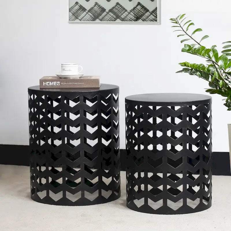 Adeco Set of 2 Round Nesting Side End Tables Set - Set of 2