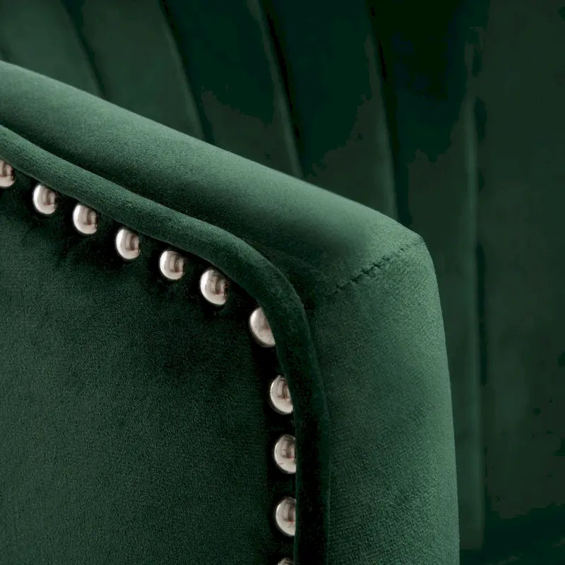 SAFAVIEH Amalia Velvet Wingback Accent Chair - 26.8  x 28  x 31.9  - 27Wx28Dx32H