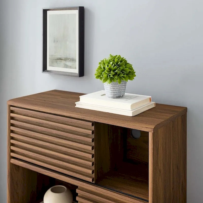 Carson Carrington Juansbo Three-tier Display Storage Cabinet Stand