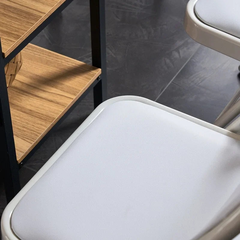 Chaises pliantes élégantes en fer et PVC pour conventions et expositions Blanches