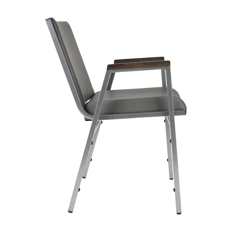 Chaise empilable robuste avec accoudoirs - 21P x 21L x 31H